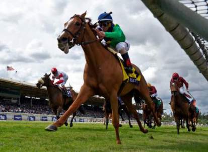 dt.common.streams.StreamServer